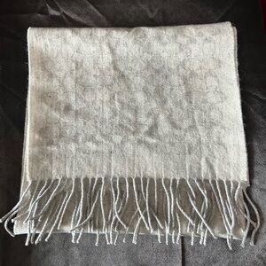 Elegant Gray Fringe Scarf (used)